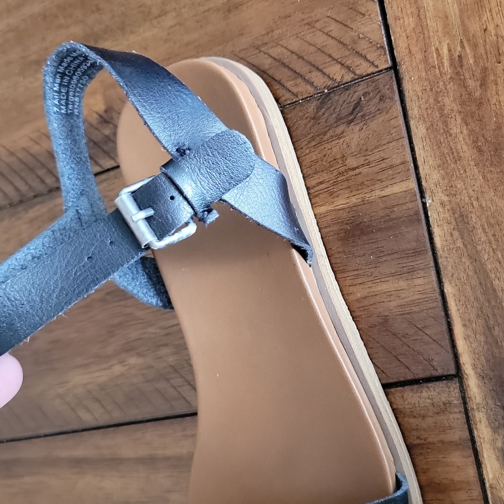 Target Leather Sandals - Picture 4 of 6